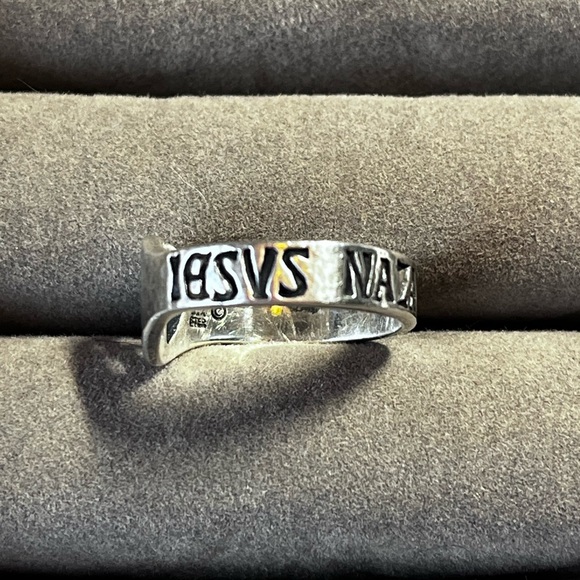 JAMES AVERY RETIRED JESUS KING JEWS LATIN IESVS NAZARENVS REX CROSS HEART SZ 6.5 - Picture 3 of 7